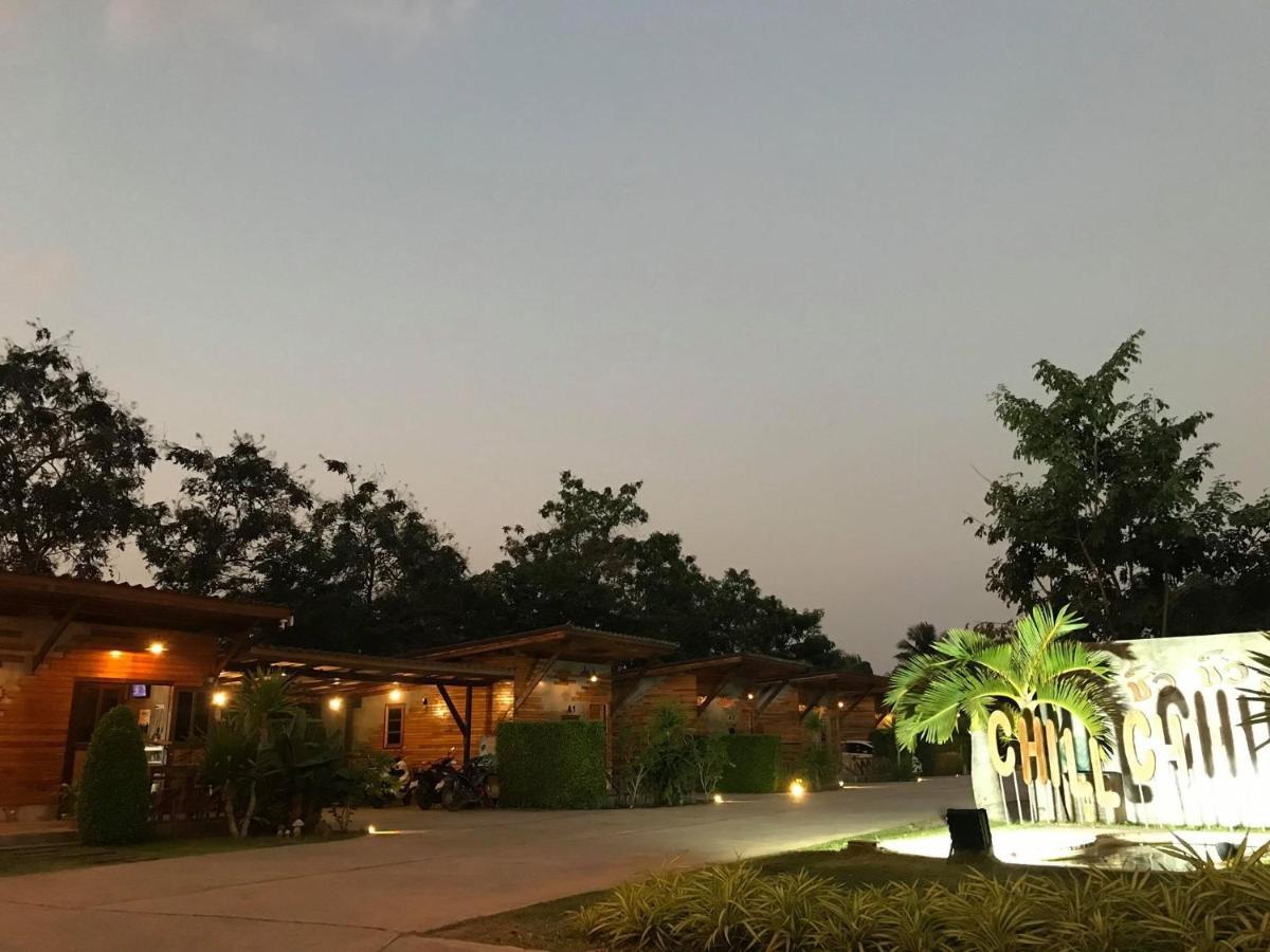 Chill Chill Resort Pran Buri Exterior photo